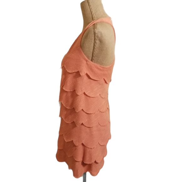 Ali Ro scalloped tiered coral mini dress size 6` - Picture 6 of 8